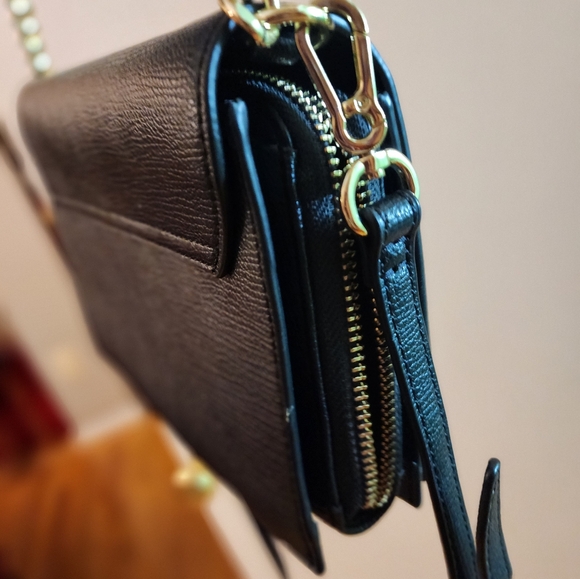 Karl Lagerfeld Paris Lourdes Mini Crossbody Wallet - Picture 6 of 13